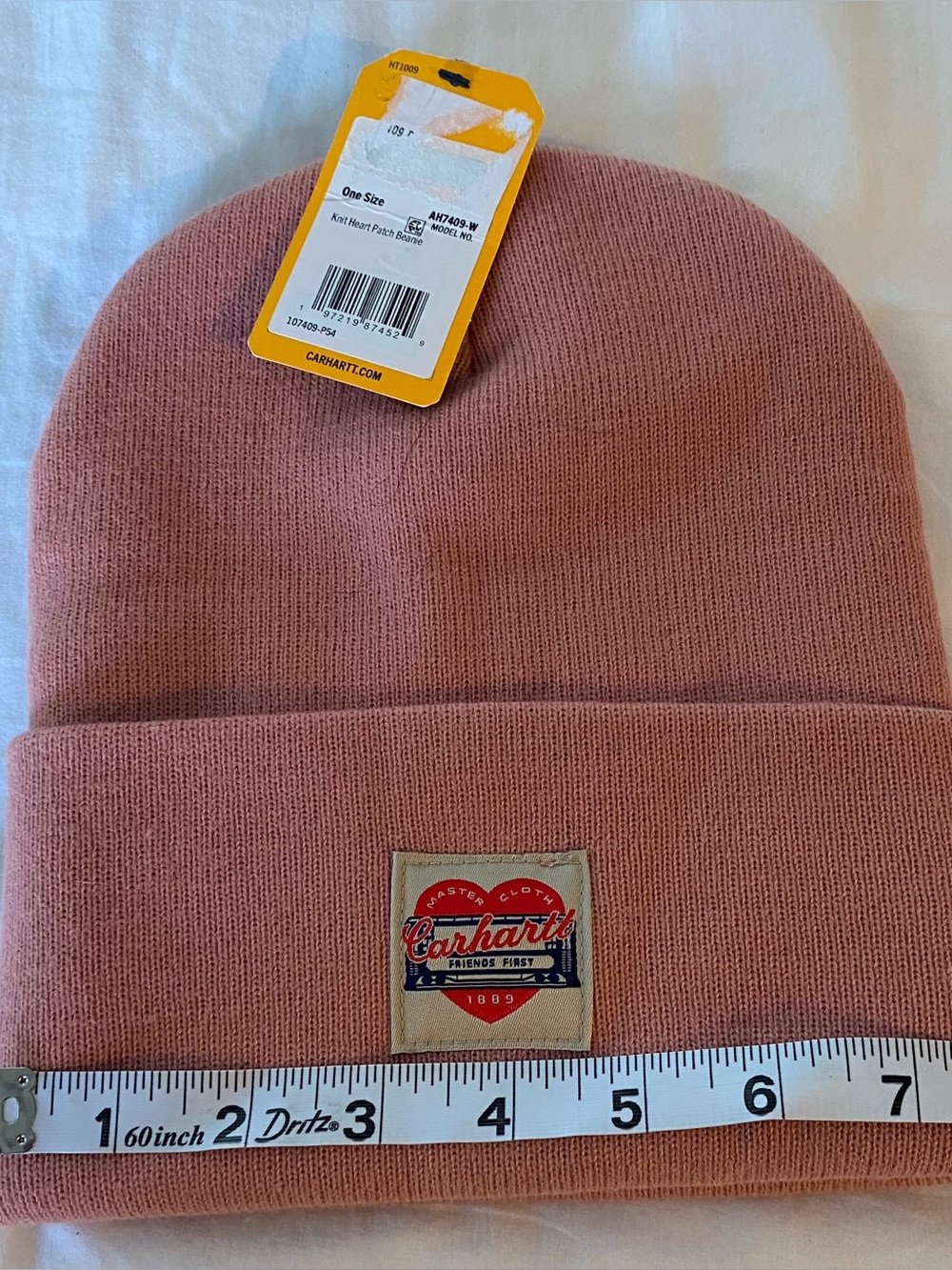 Carhartt Beanie Winter Hat Womens OS Pink Heart Patch Outdoor Gorpcore NEW NWT - Picture 3 of 9